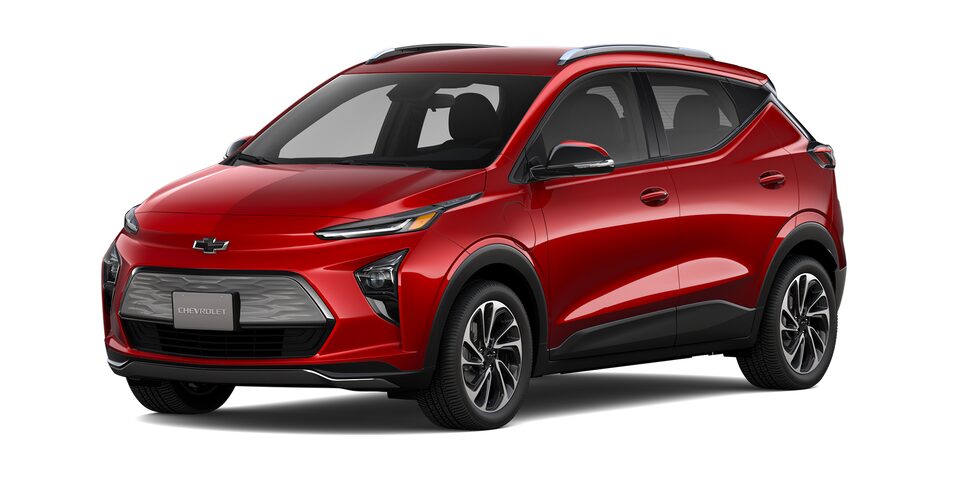 Chevrolet Bolt EUV, SUV eléctrica en color rojo rubí