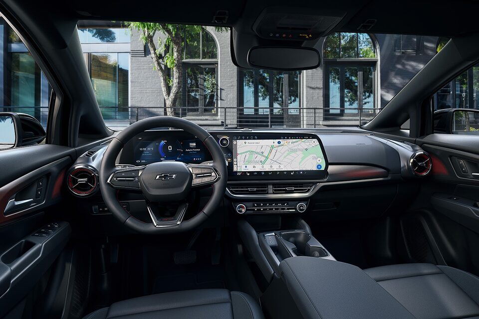 Nueva Chevrolet Equinox EV 2024 SUV eléctrica deportiva, imagen vista trasera